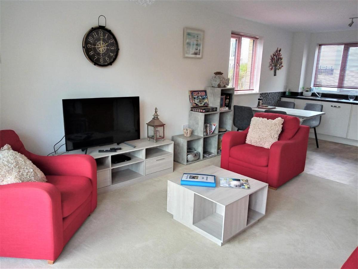 Stunning Apartment, Balconies, Private Beach, Coast Path Charlestown (Cornwall) Eksteriør billede