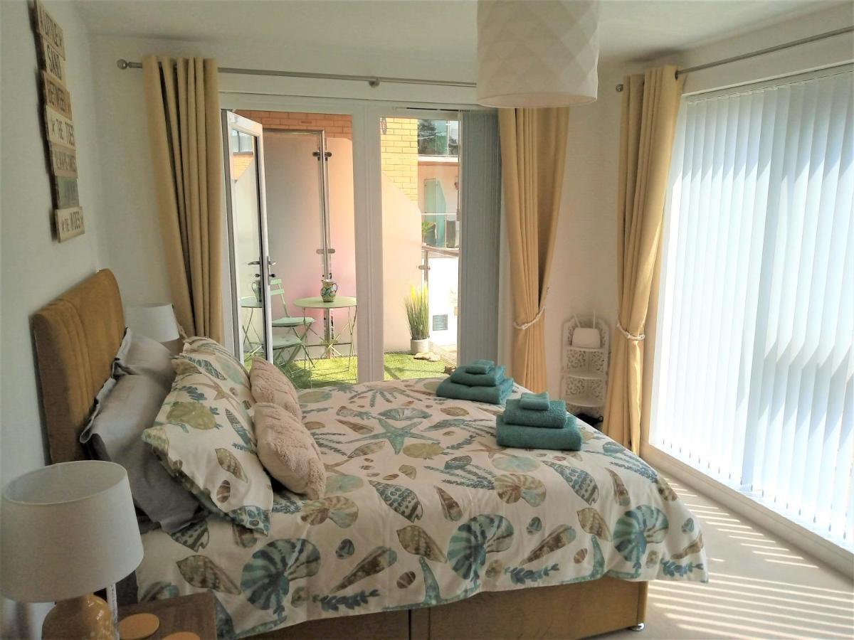 Stunning Apartment, Balconies, Private Beach, Coast Path Charlestown (Cornwall) Eksteriør billede