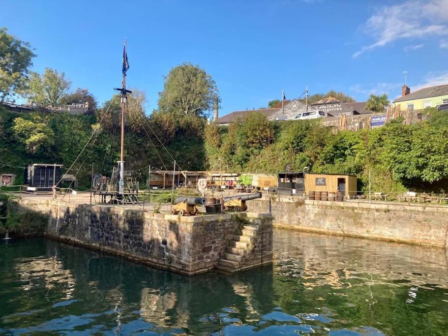 Stunning Apartment, Balconies, Private Beach, Coast Path Charlestown (Cornwall) Eksteriør billede